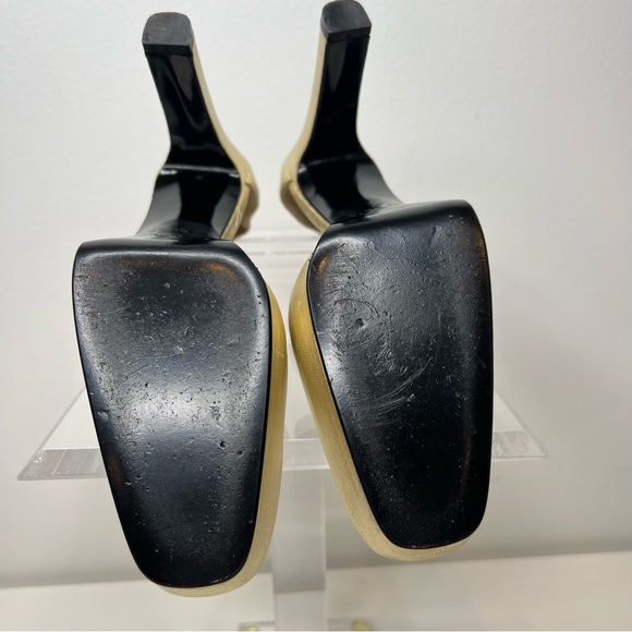 Tom Ford for Gucci Vintage 1996 Fashion Week Gold Platform Heels - Picture 4 of 16